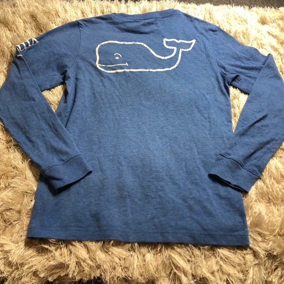 Vineyard Vines Other - EUC Vineyard Vines Logo Tee